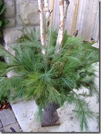 white seaters and christmas urn and weath 036