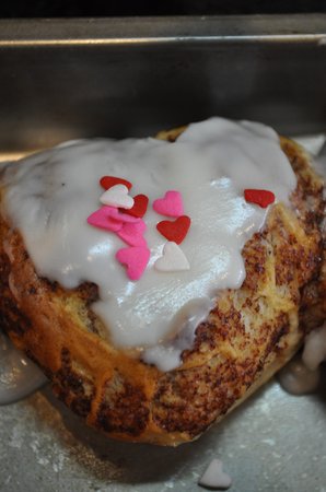 heart shaped cinnamon rolls for Valentine's Day