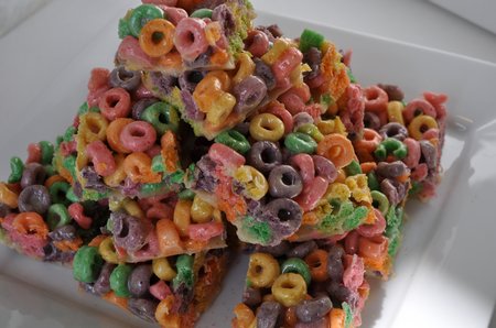 rainbow fruit loop cereal bars