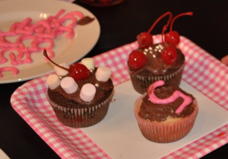 cupcake themed birthday party