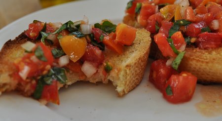 tomato basil bruschetta