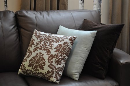 how to make over your throw pillows