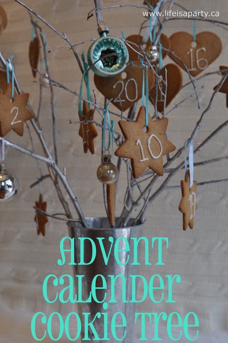 Cookie Advent Calendar: so easy, made with store bought cookies, and sure to be a hit with young and old. A cookie a day advent calendar.