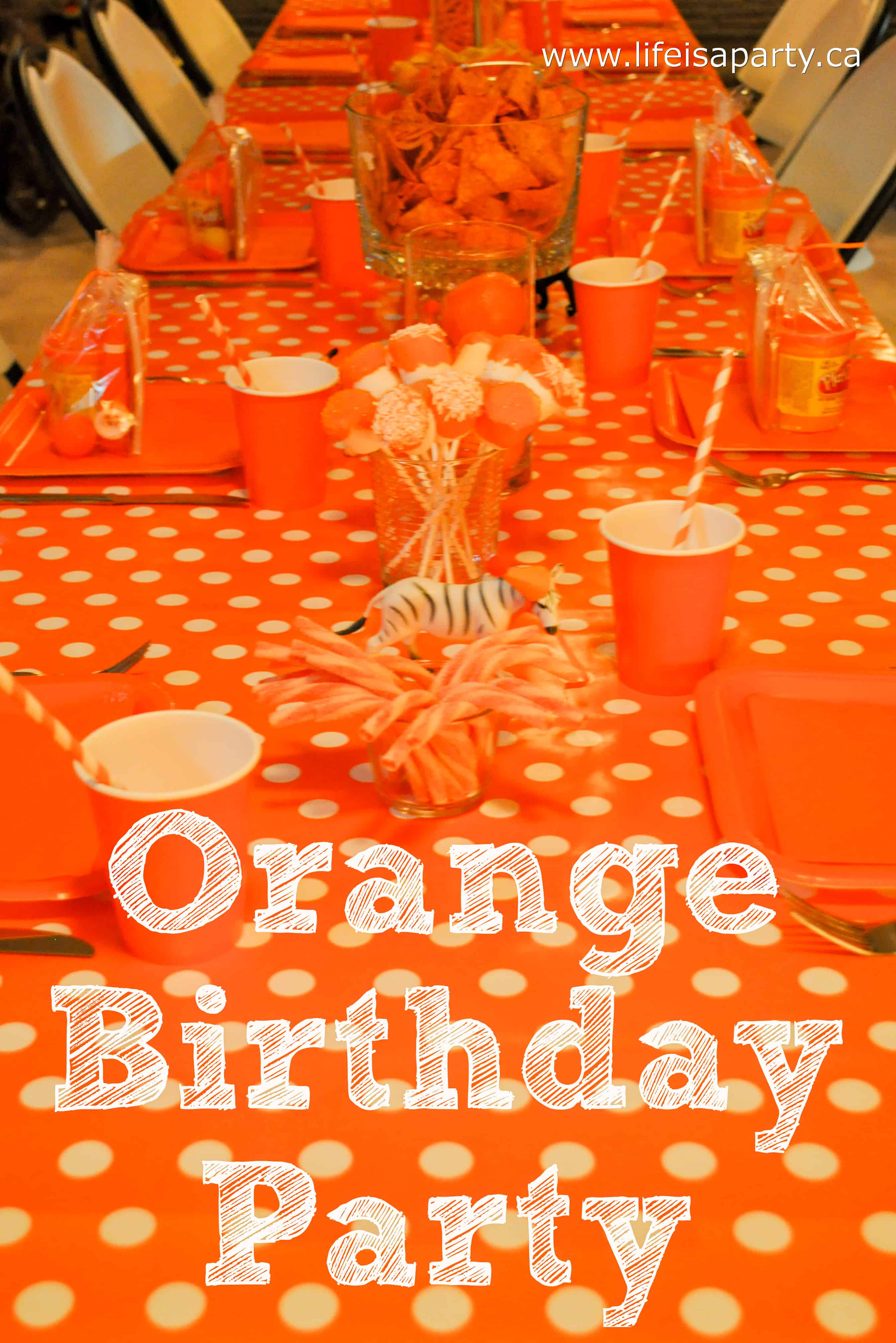 Orange Birthday Party: simple ideas for orange decor, table setting, food ides, and loot bags for a fun oranged themed birthay party.