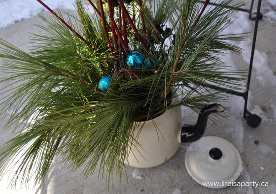 Christmas Outdoor Planter Ideas