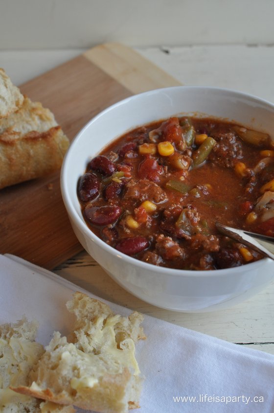 meat and vegetable chili