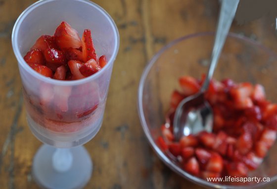 how to make Strawberry Shortcake Push Pops