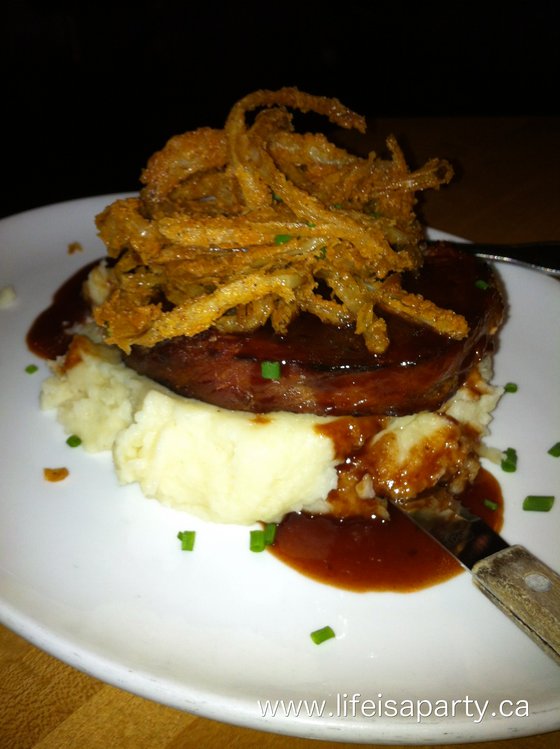 wolf gang puck express meatloaf downtown disney