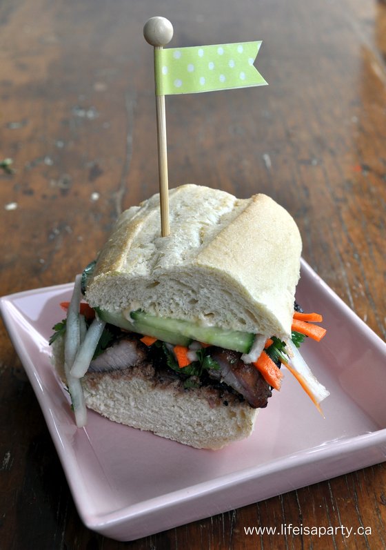How to make a Vietnamese sandwich -banh mi 