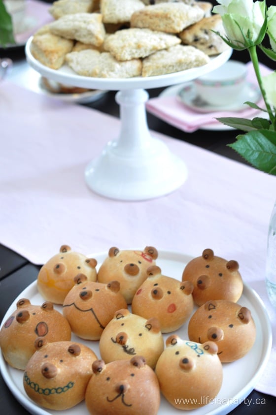 Teddy bear buns