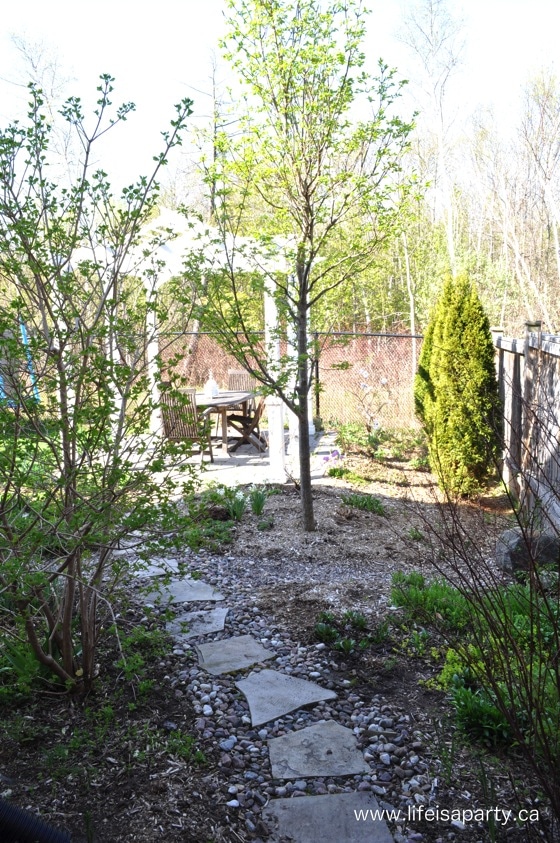flagstone and river rock garden path