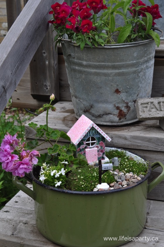 How to make a DIY Fairy House for a container fairy garden