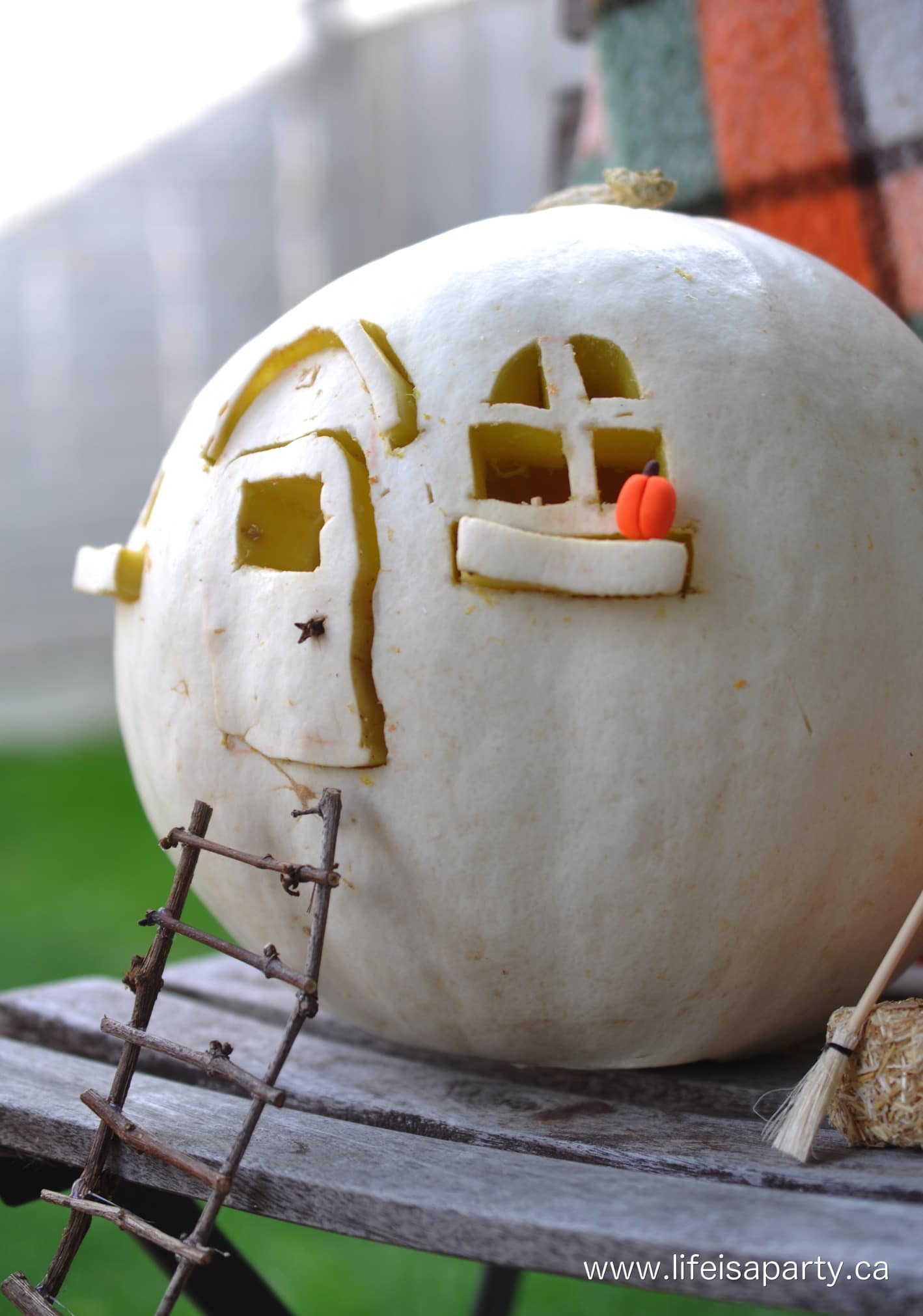 how to make a Pumpkin Fairy House