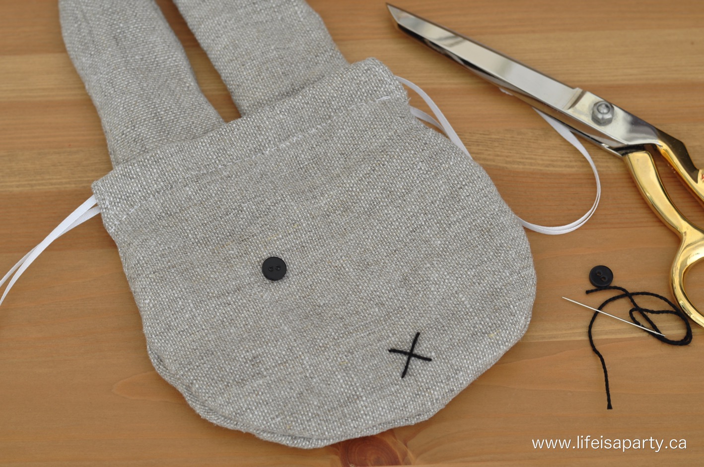 sew a bunny bag for easter