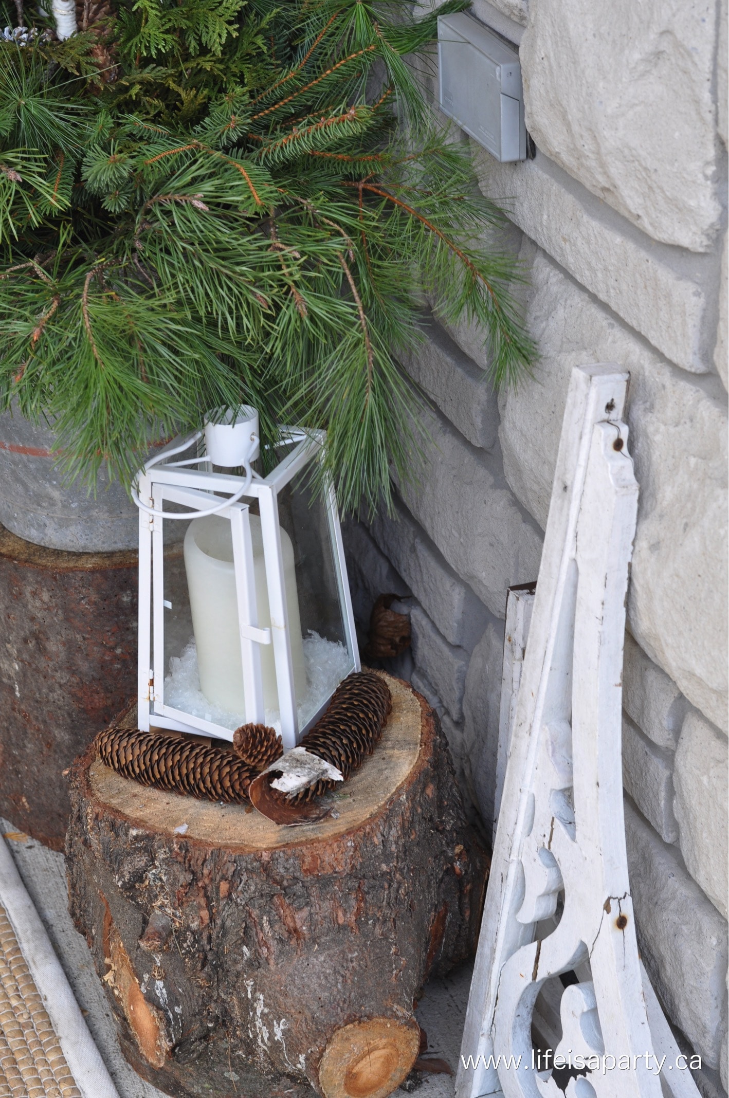 Outdoor Christmas Decorating Ideas for the Front Porch
