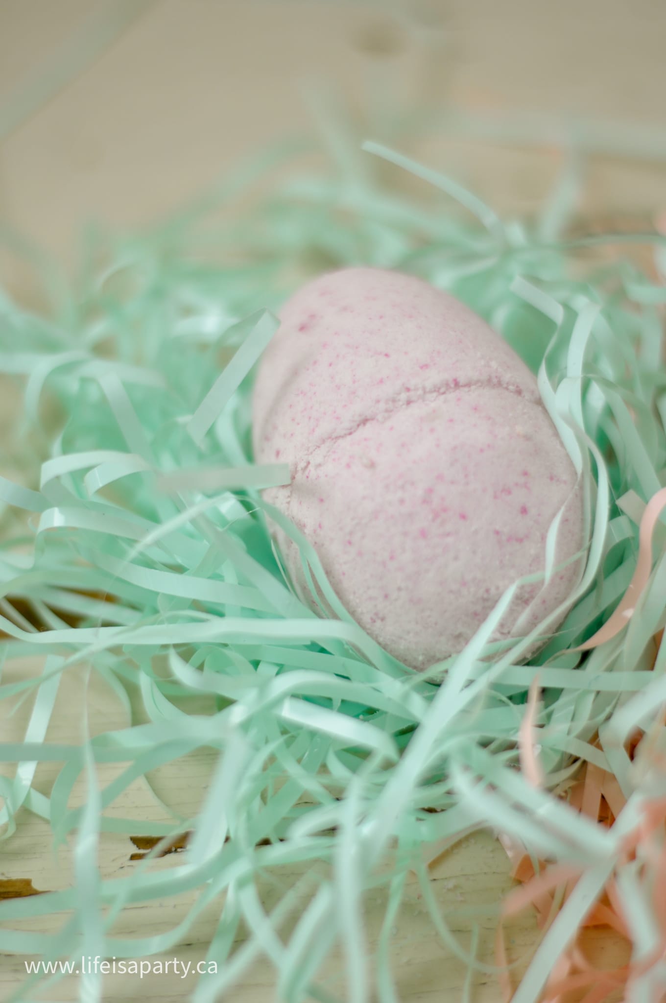 how to make your own bath bomb