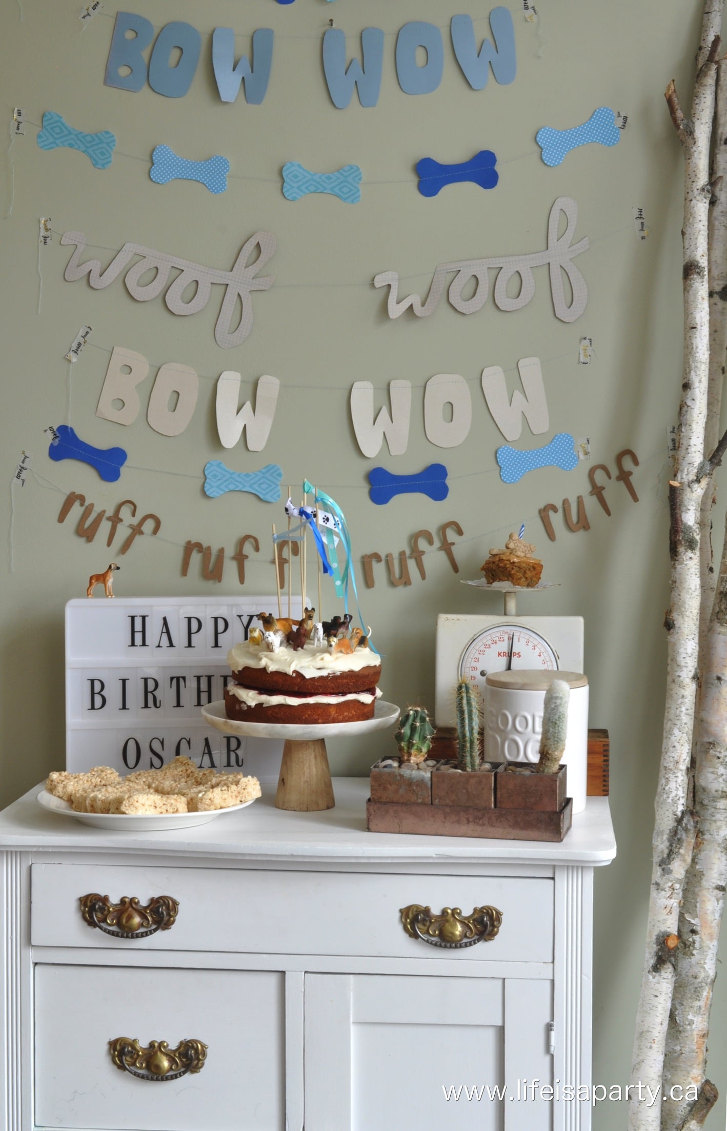 Puppy Dog Birthday Party dessert table background decorations