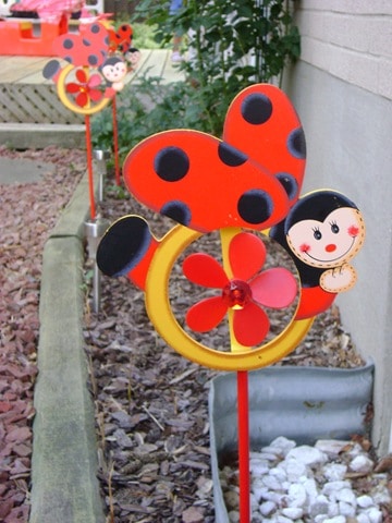 how to throw a ladybug themed birthday party