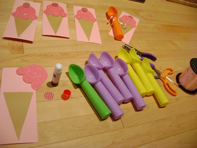 ice cream party invitations.