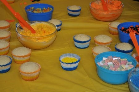 make your own cupcake