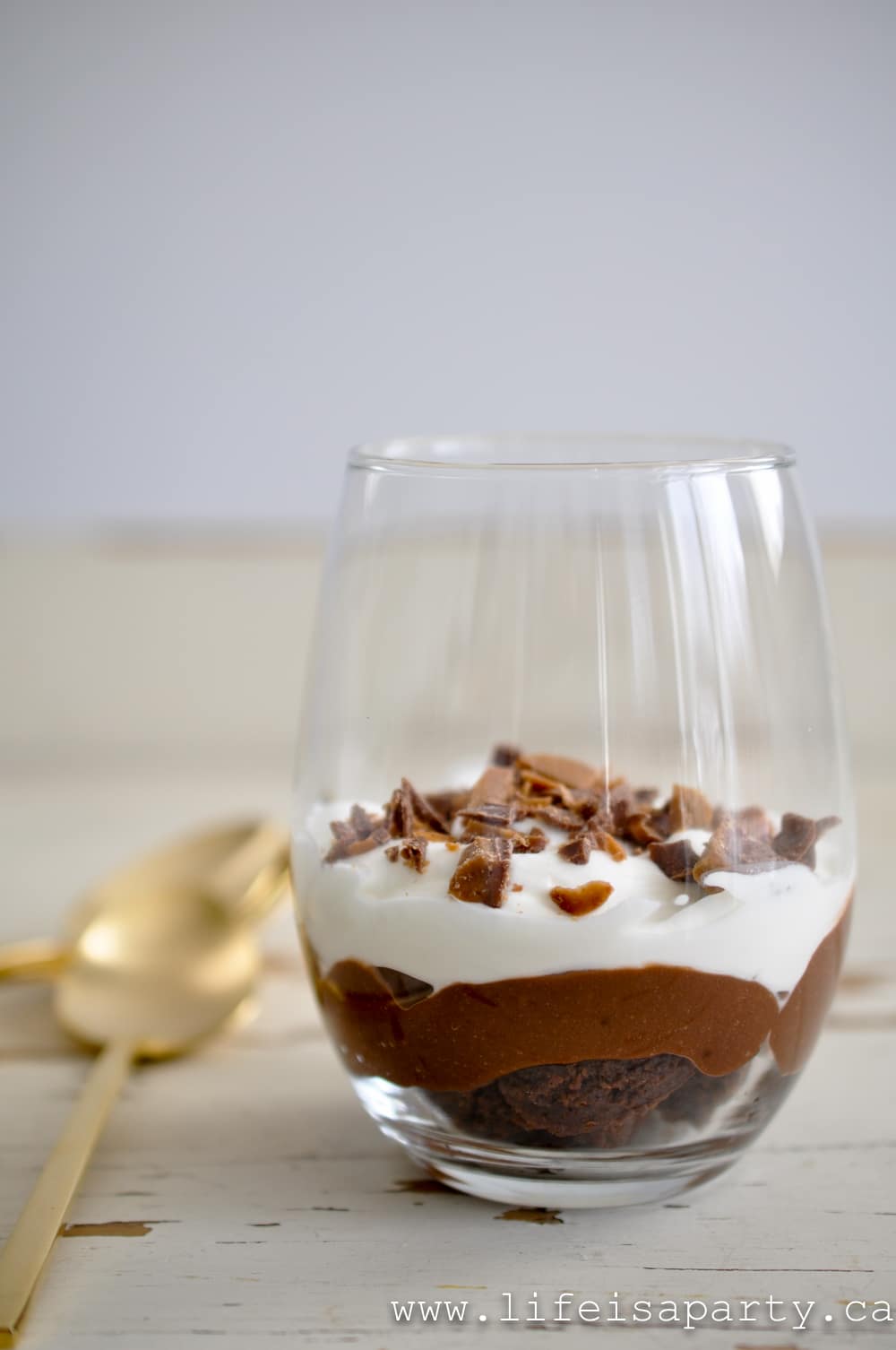 how to make chocolate trifle