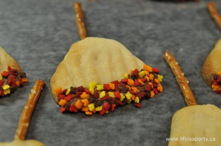 fall rake cookies
