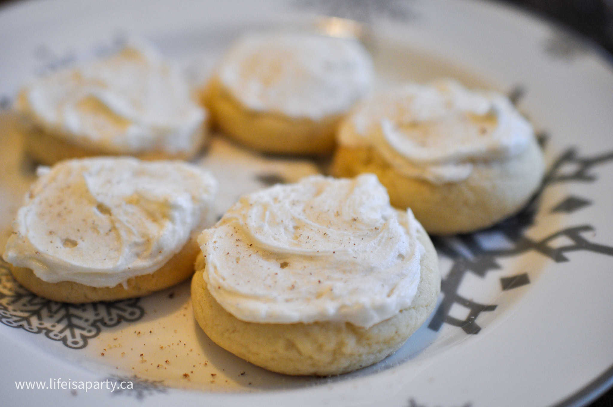 eggnog flavour cookies