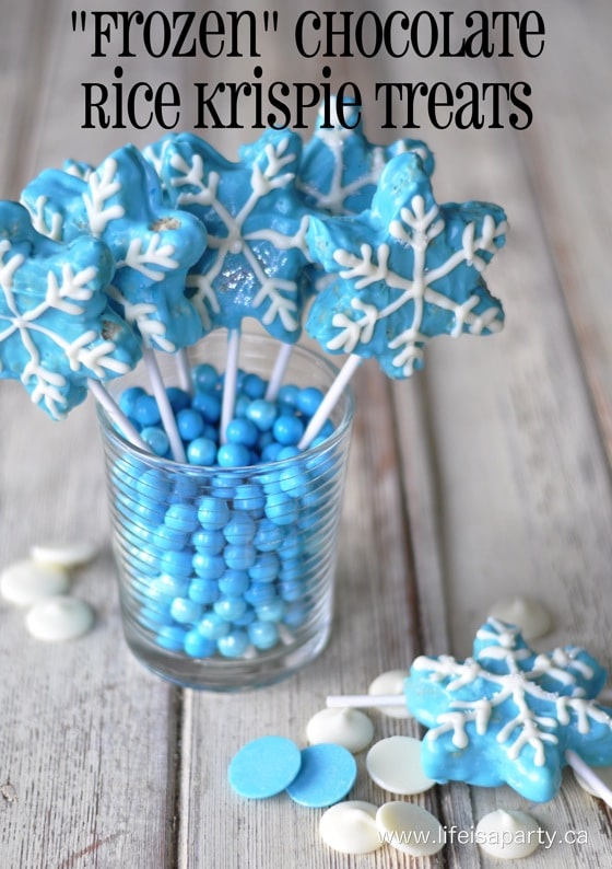 Frozen Themed Chocolate Rice Krispie Treats: inspired by Disney's Frozen these snowflake rice krispie cookies are perfect for your Frozen themed party.