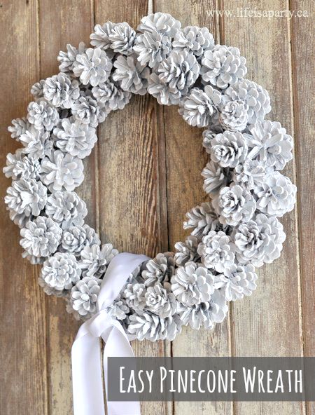How to make a Pinecone Wreath