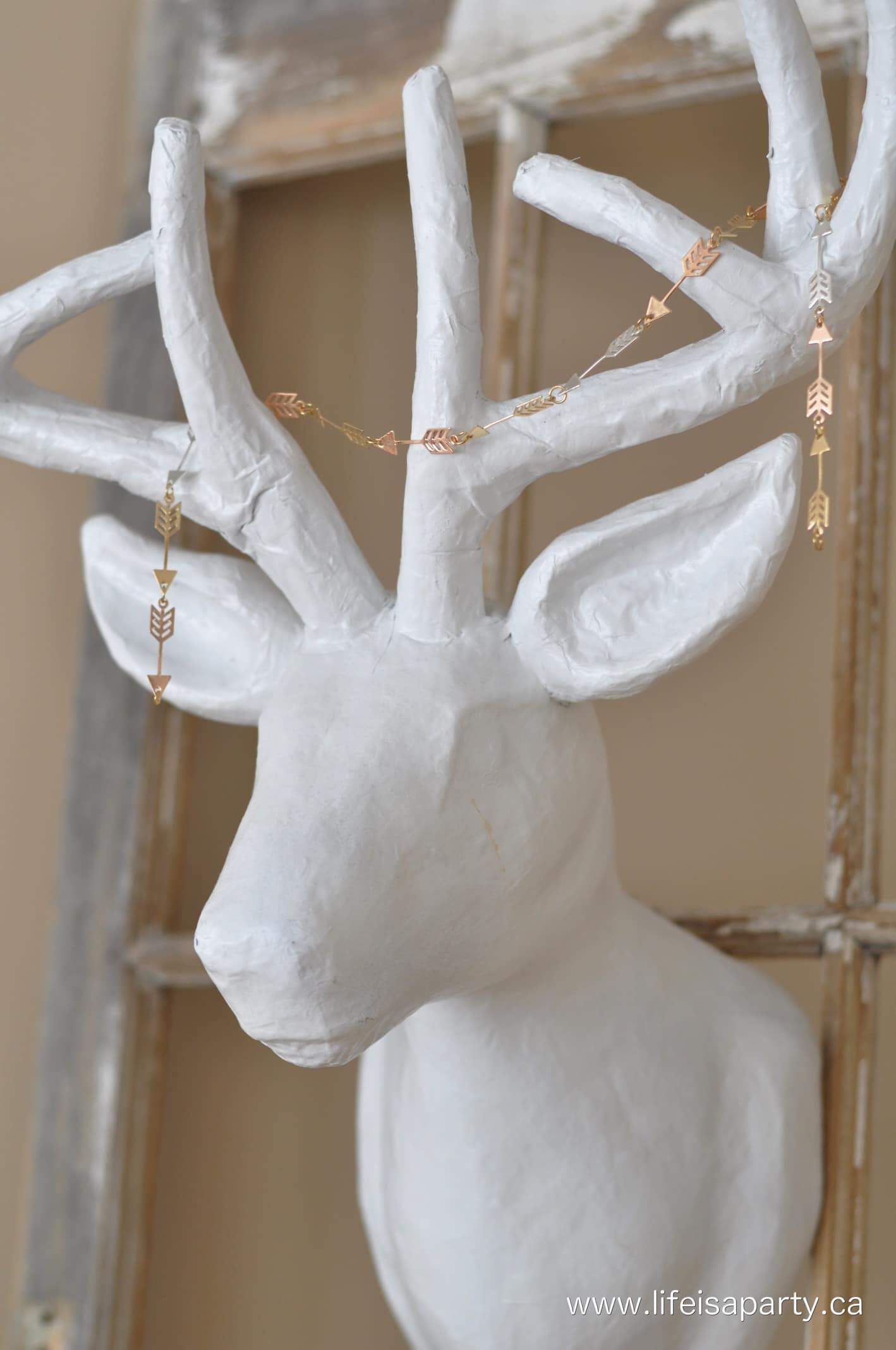 white deer head