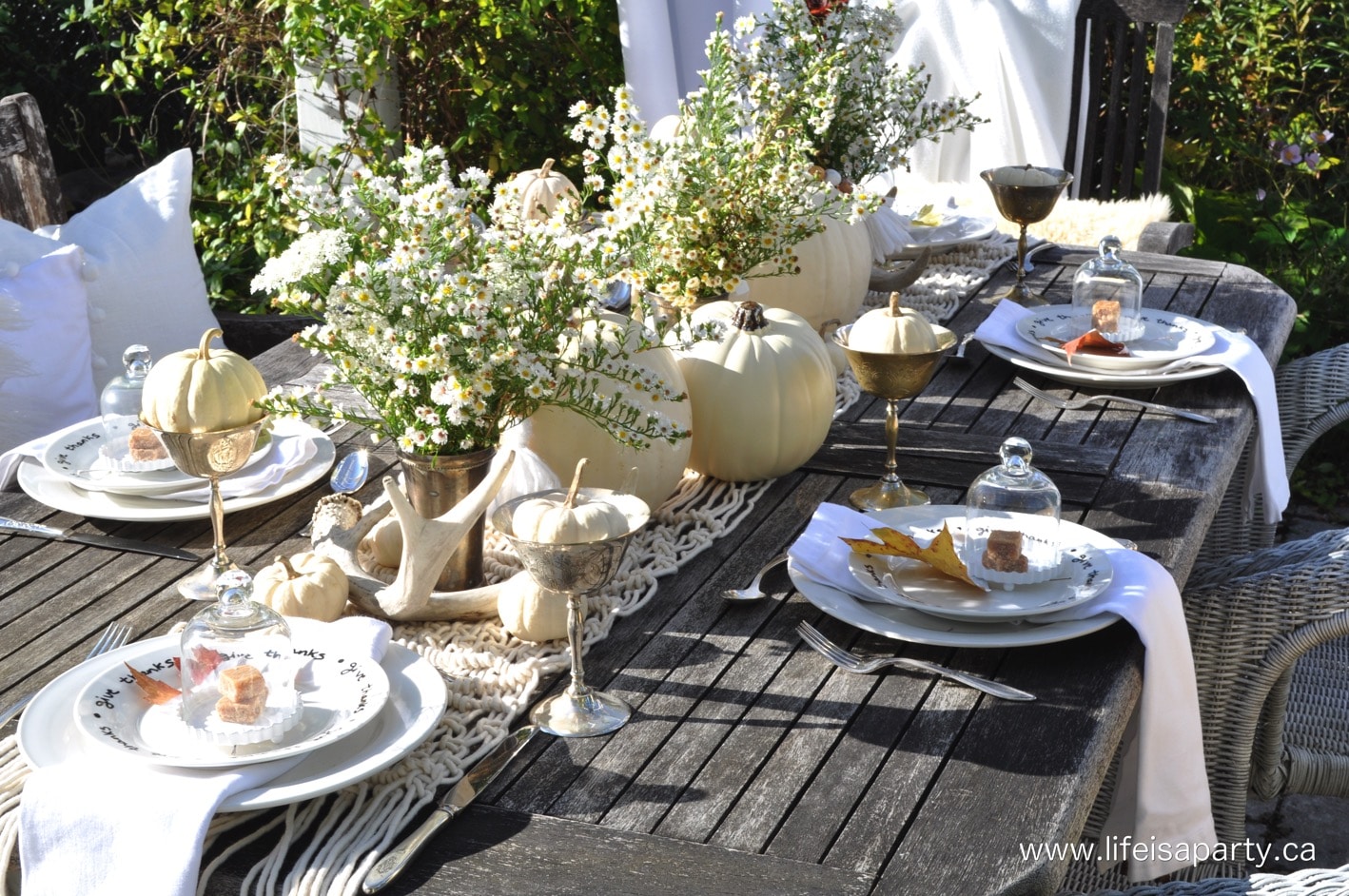 Outdoor Neutral Thanksgiving Fall Table: layer neutrals to create a beautiful outdoor thanksgiving table with some DIY projects.d
