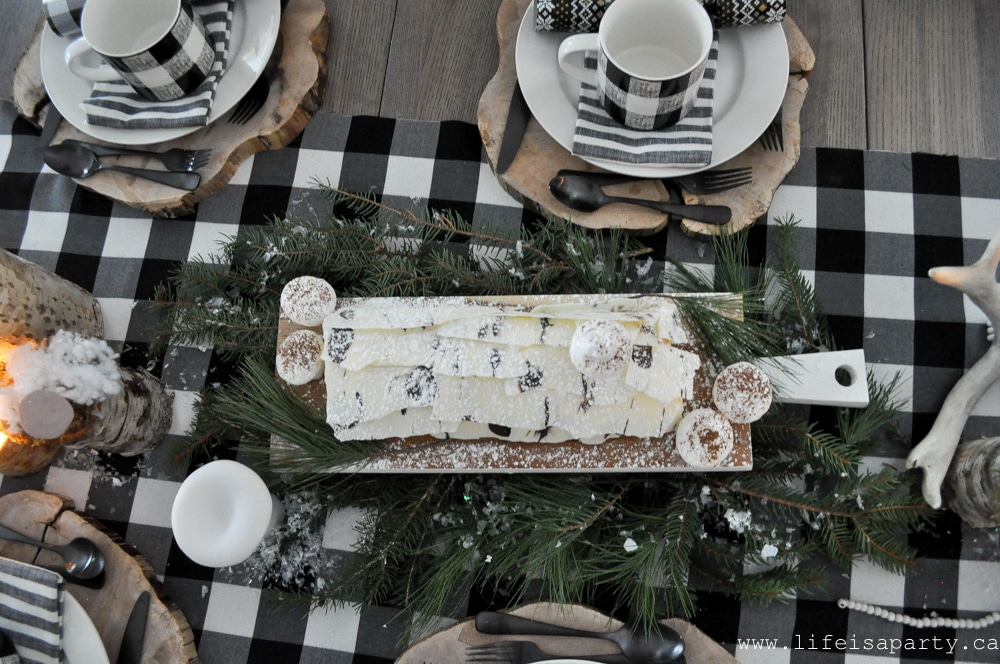 Rustic Black and White Christmas decor
