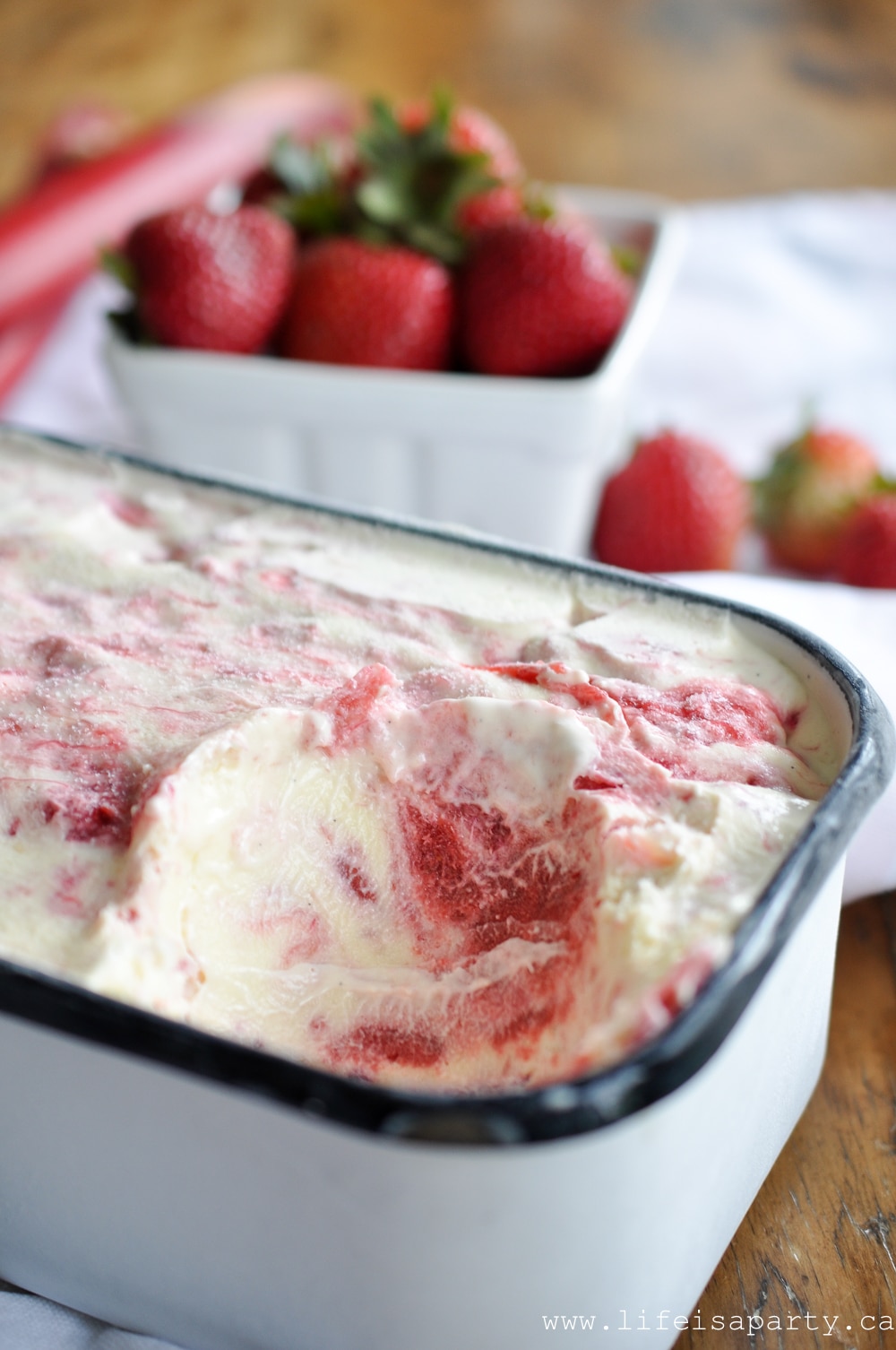 Homemade Rhubarb and Strawberry Ice Cream Recipe