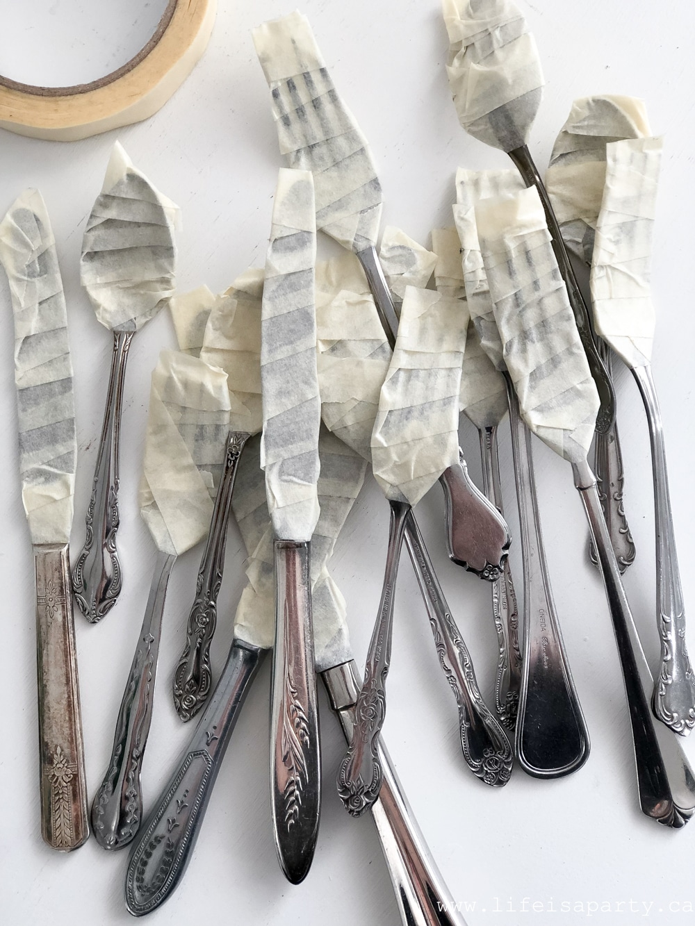 how to spray paint cutlery