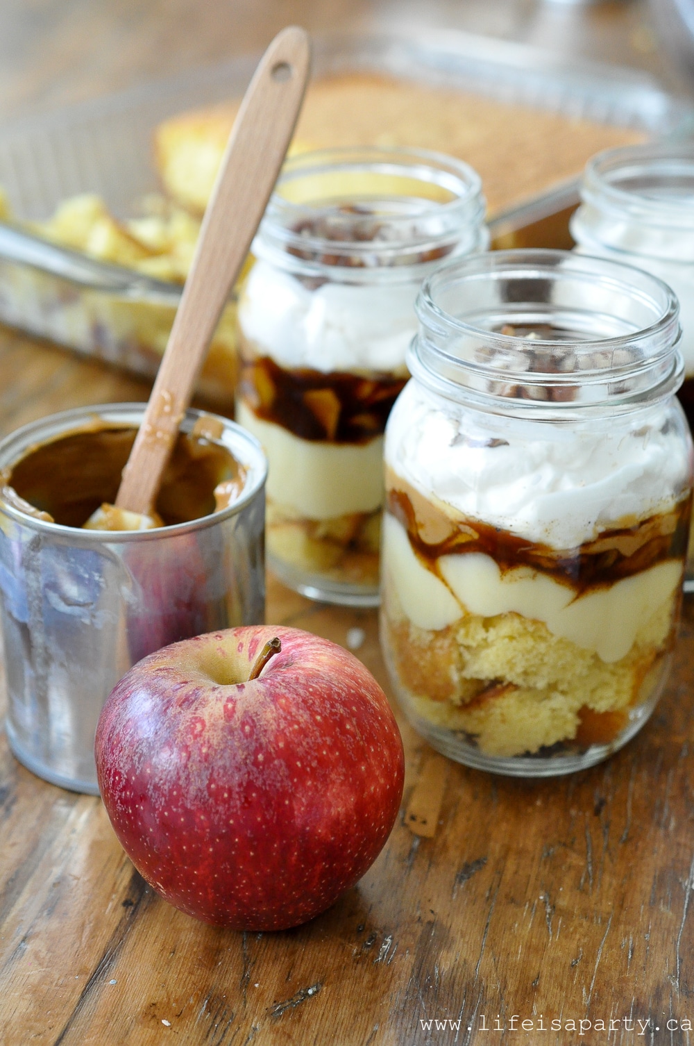 how to make Caramel Apple Trifle