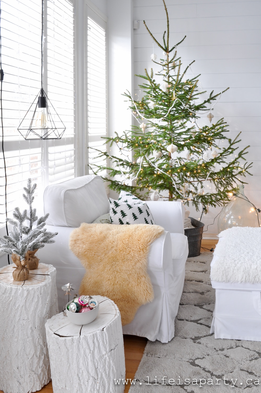 Rustic Scandinavian Christmas Tree