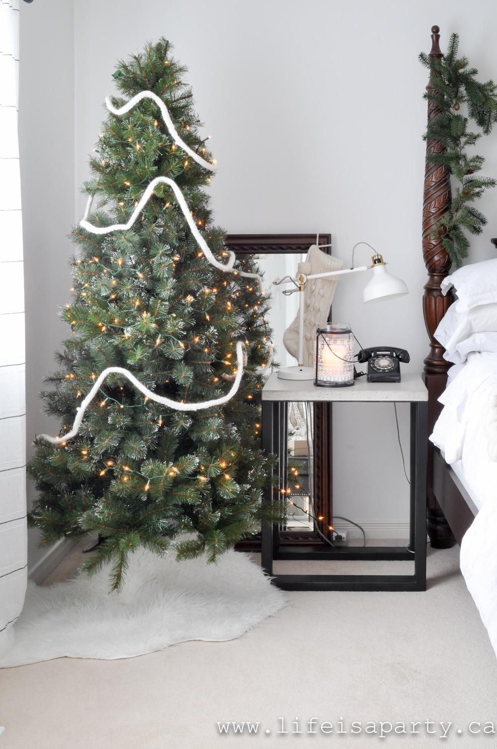 Cozy Christmas Bedroom Christmas tree