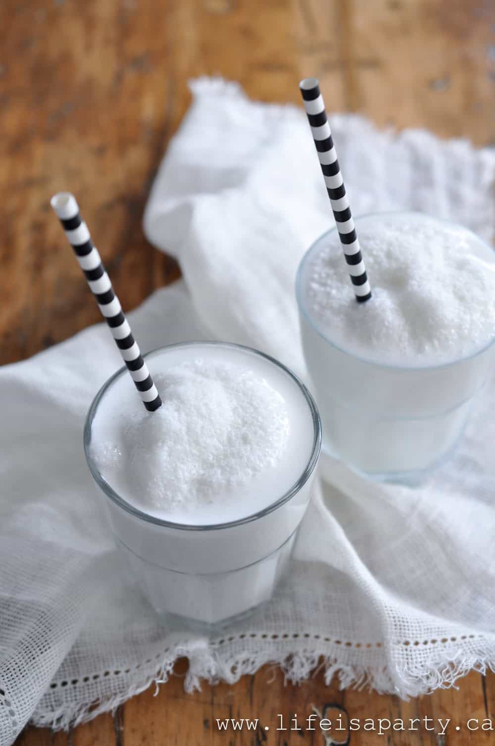 3 ingredient coconut shakes