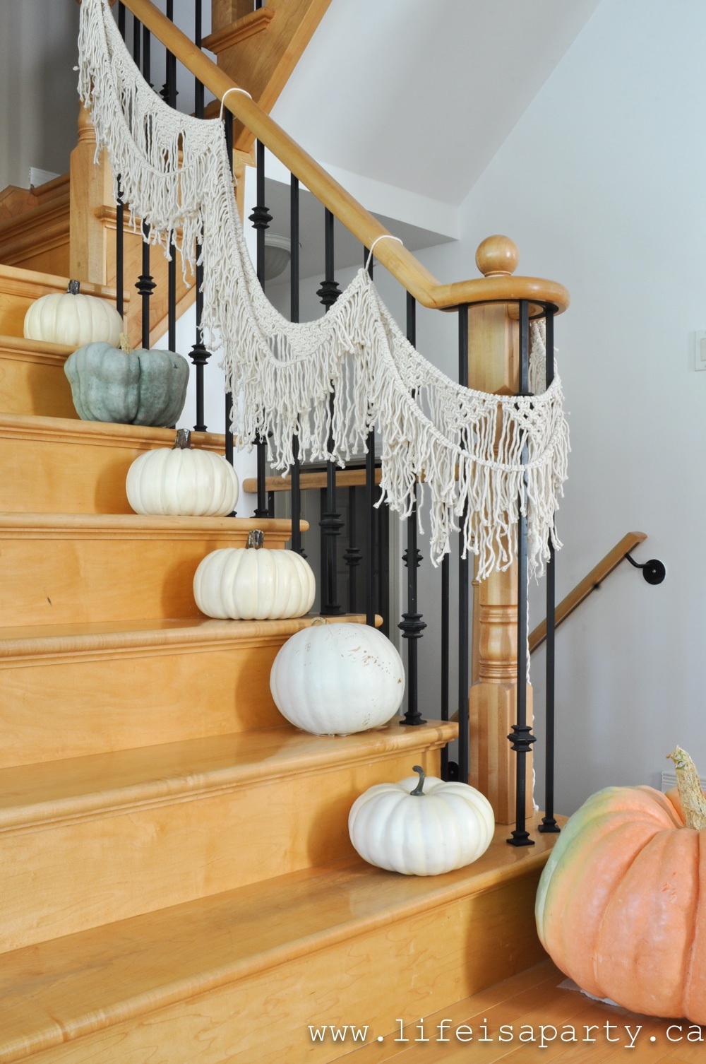 macrame garland for stairs