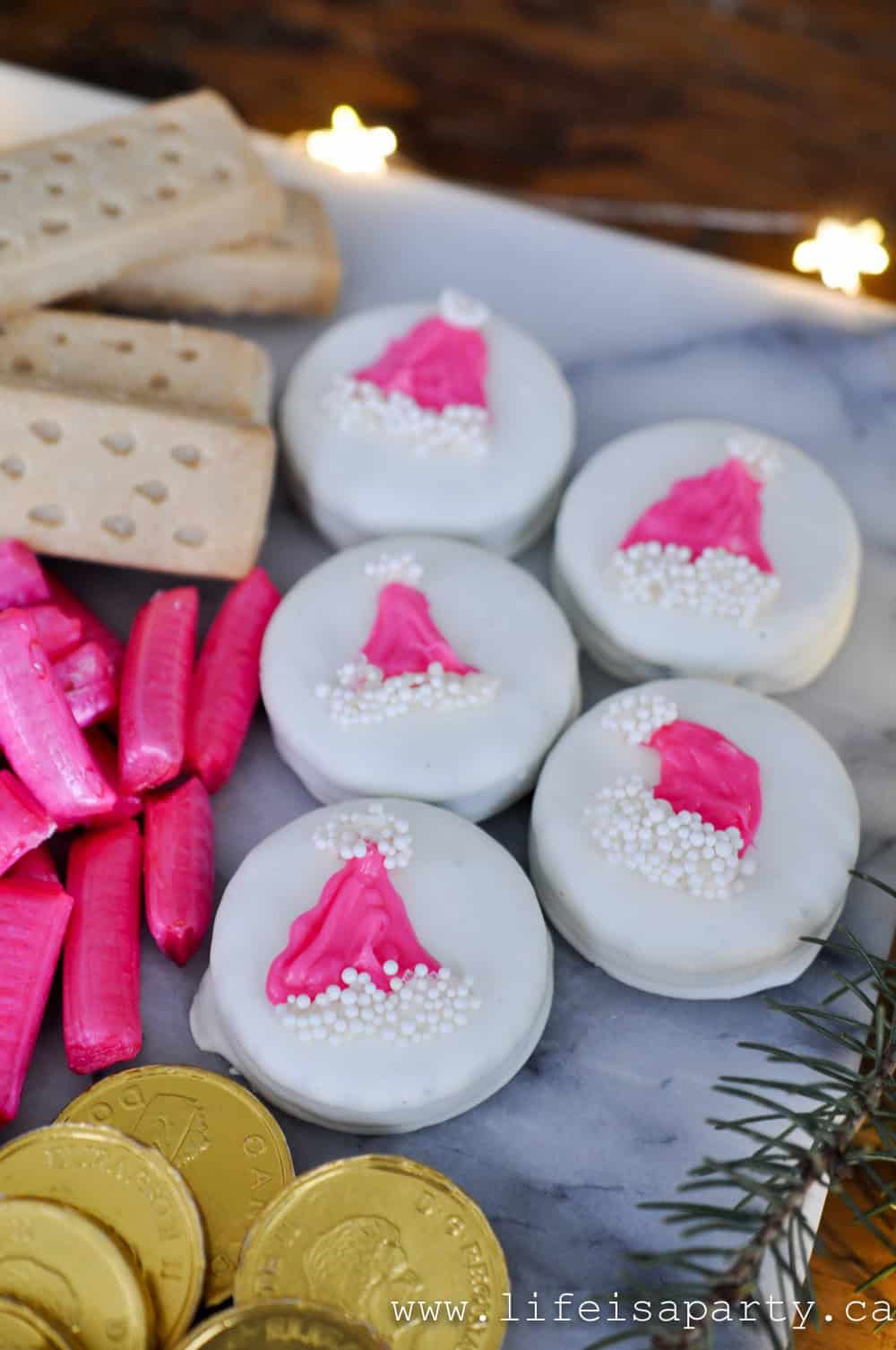 Santa hat chocolate dipped Oreos