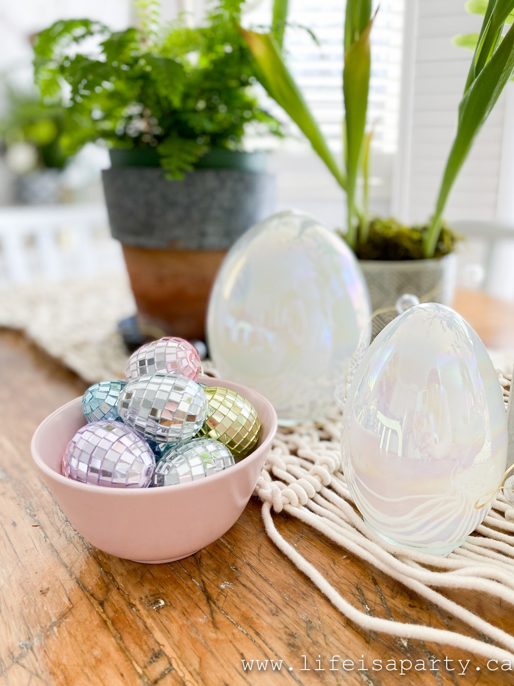 mirrored Easter eggs