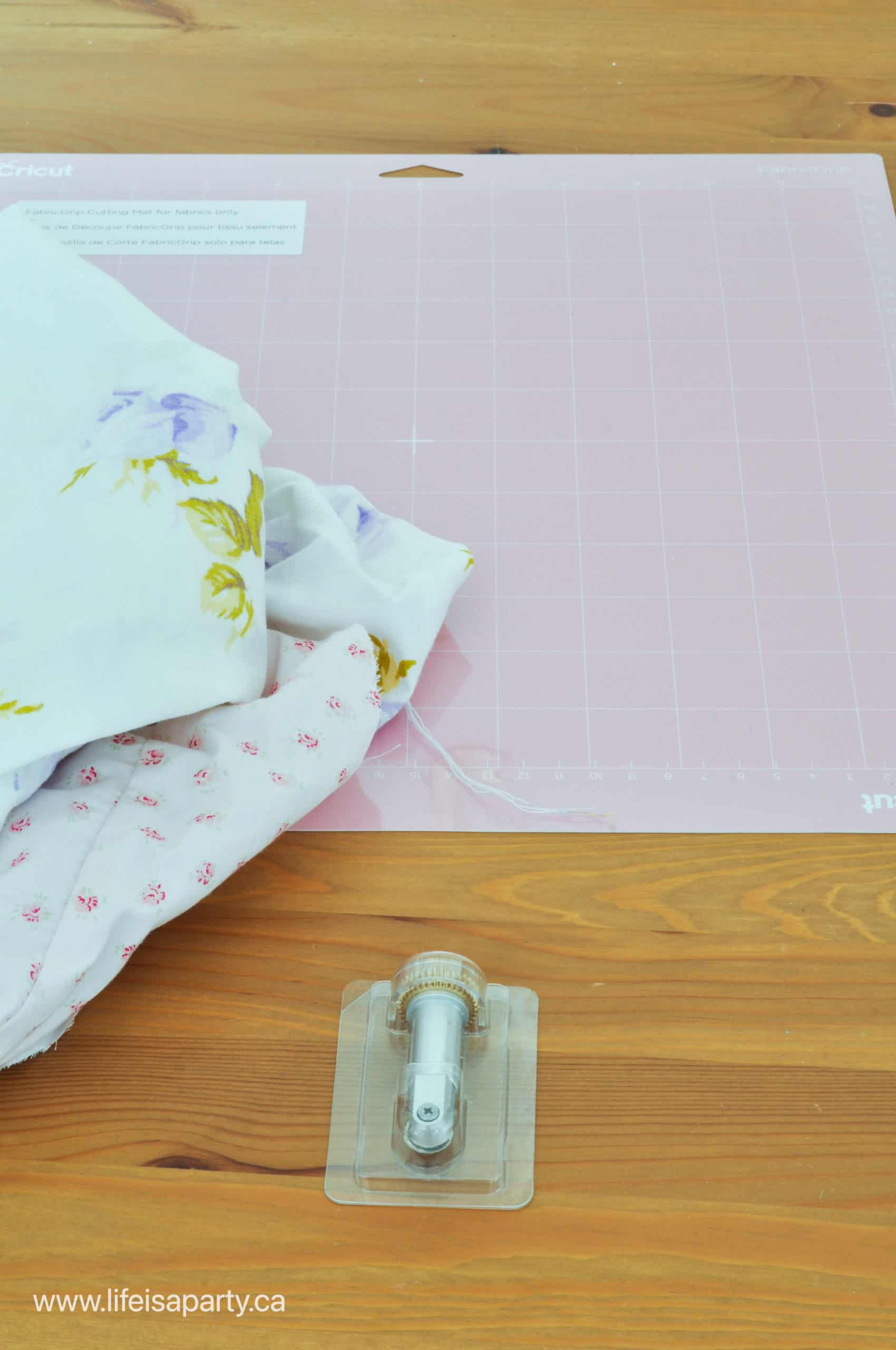best Cricut accessories for fabric