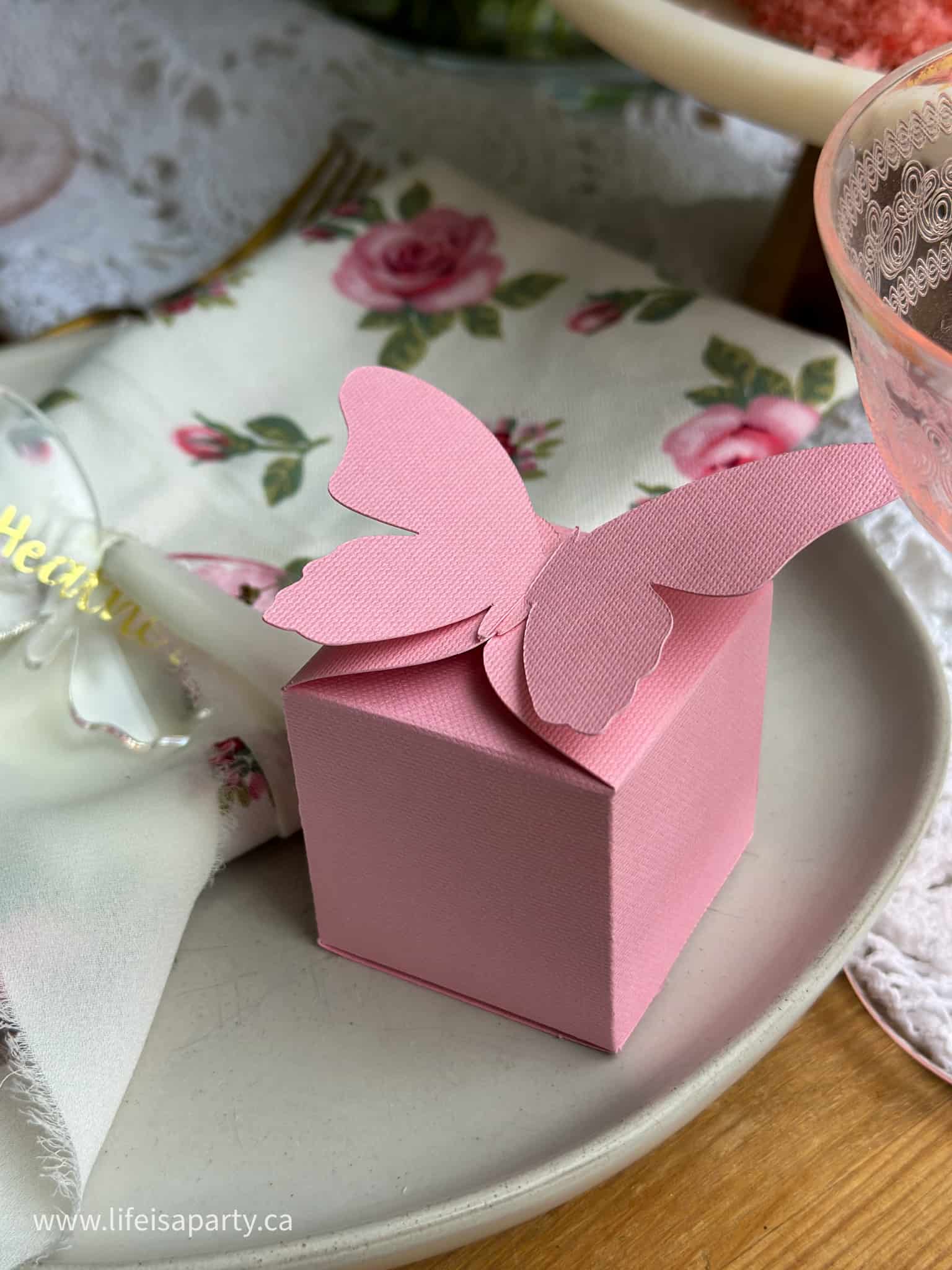butterfly favor boxes