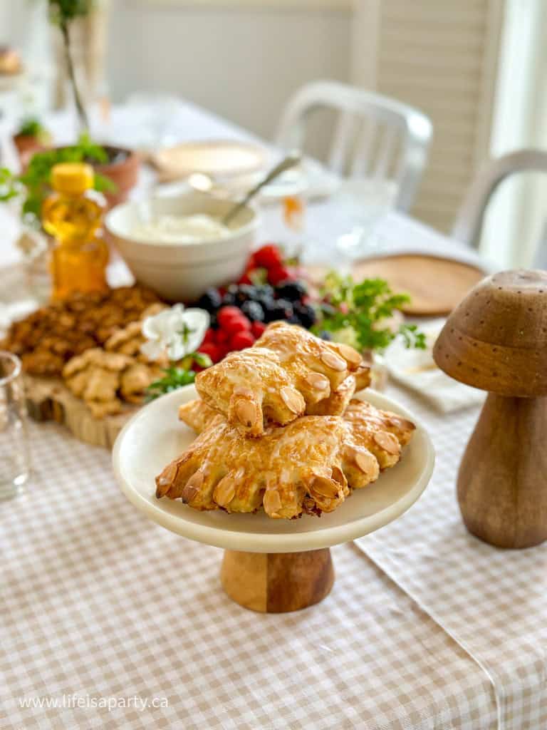 teddy-bear-breakfast-party-ideas-life-is-a-party